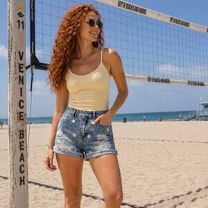Forever 21 Premium Denim Daisy Embroidered Distressed Jean Shorts Size 30 Boho
